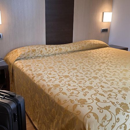 Hotel Corte Quadri Lonigo Exteriör bild